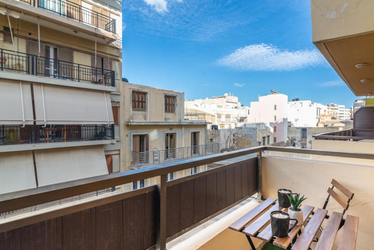 Envite Apartment In City Center Heraklion  Bagian luar foto